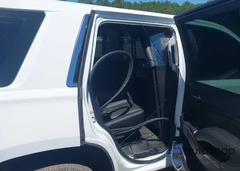 2020 Chevrolet Tahoe 2Wd Commercial Fleet z USA, uszkodzony, nr VIN 1GNLCDEC3LR169211